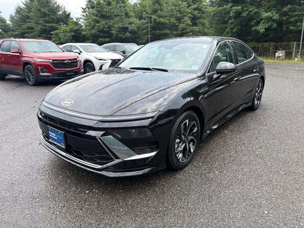 Certified 2025 Hyundai Sonata SEL Sedan