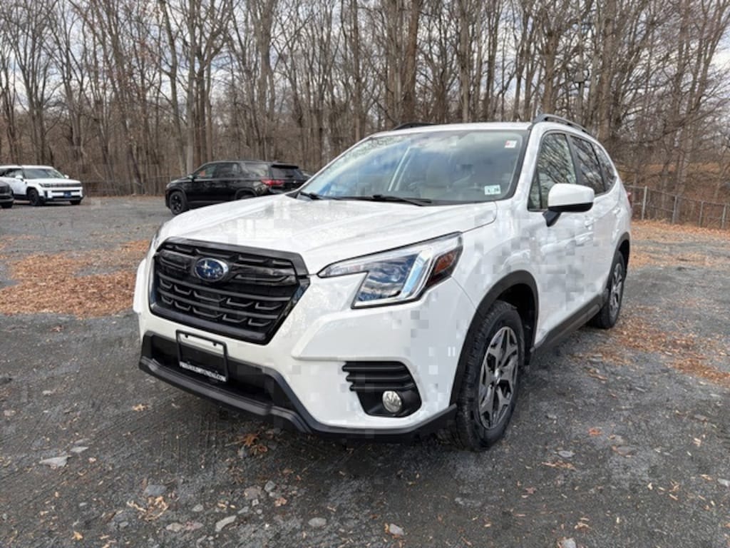 Used 2023 Subaru Forester Premium SUV