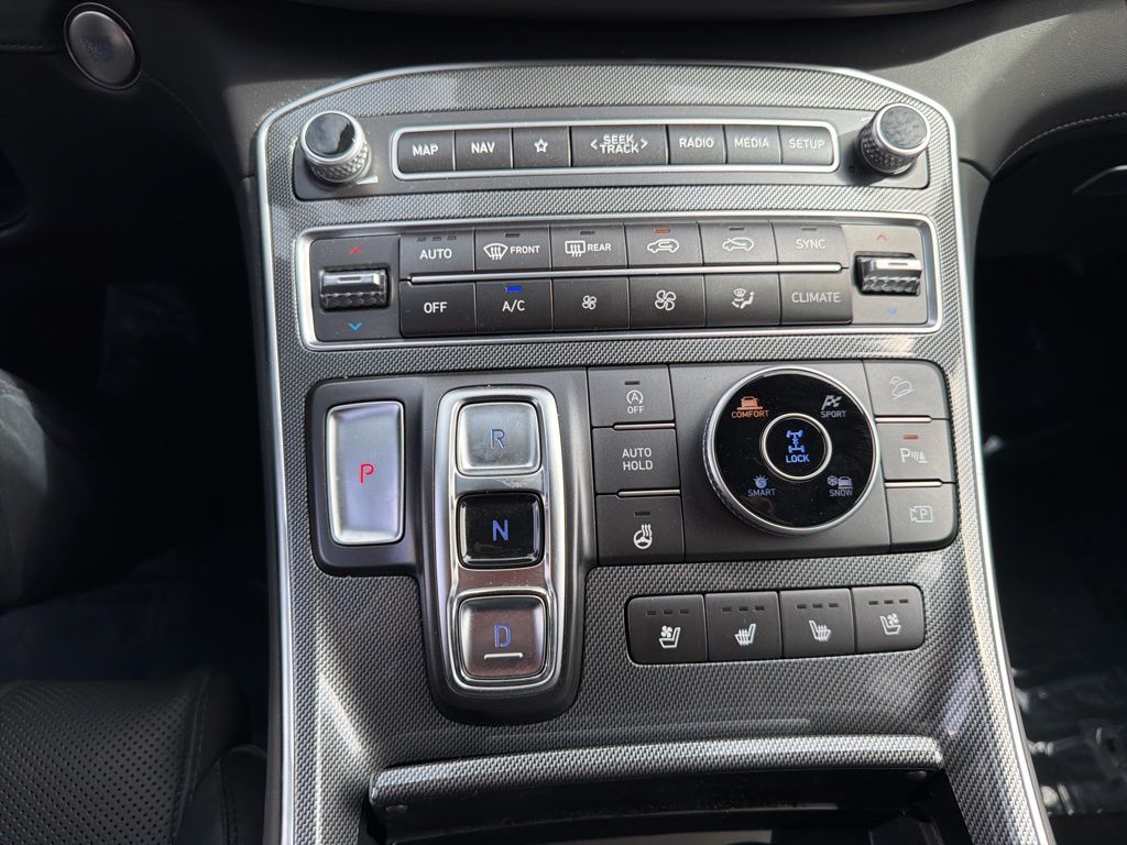 2023 Hyundai Santa Fe Limited - Photo 29