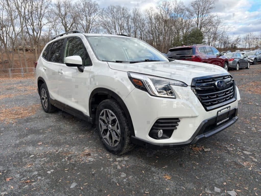 Used 2023 Subaru Forester Premium SUV