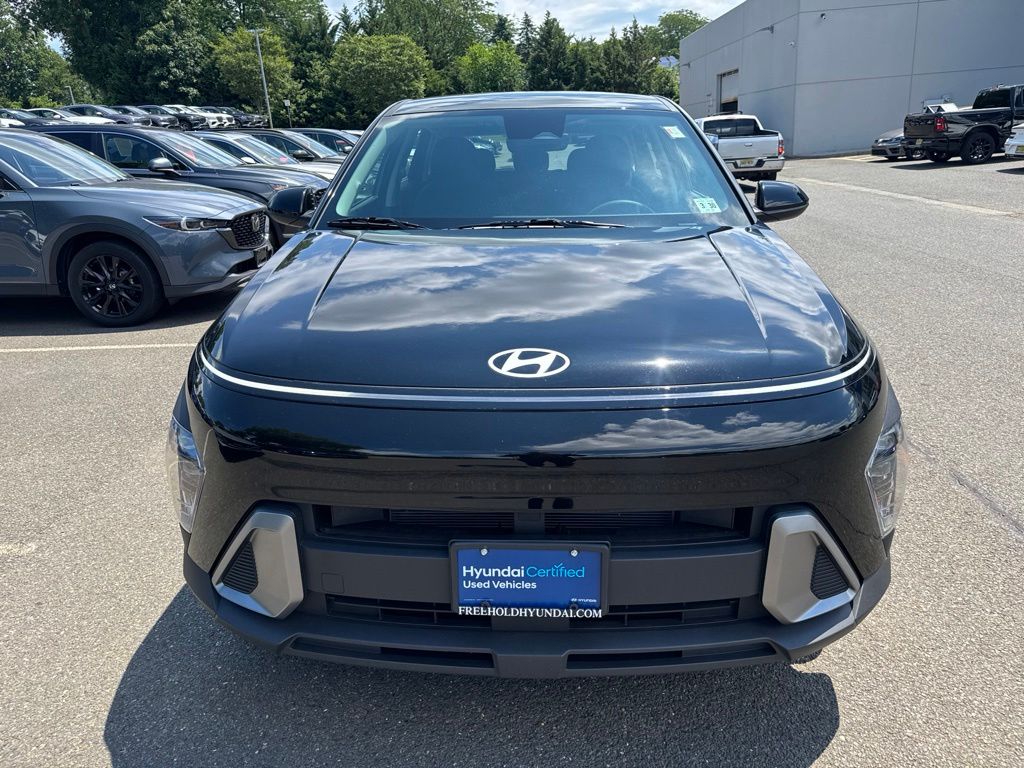2025 Hyundai Kona SE - Photo 9