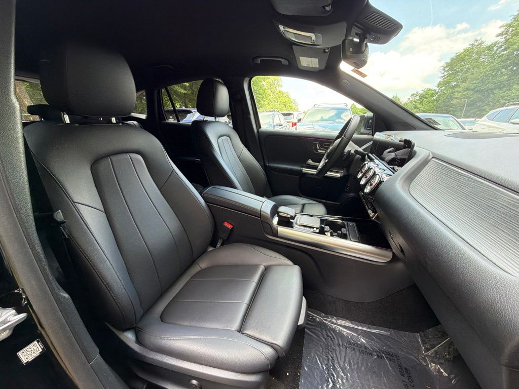 2023 Mercedes-Benz GLA Base - Photo 9