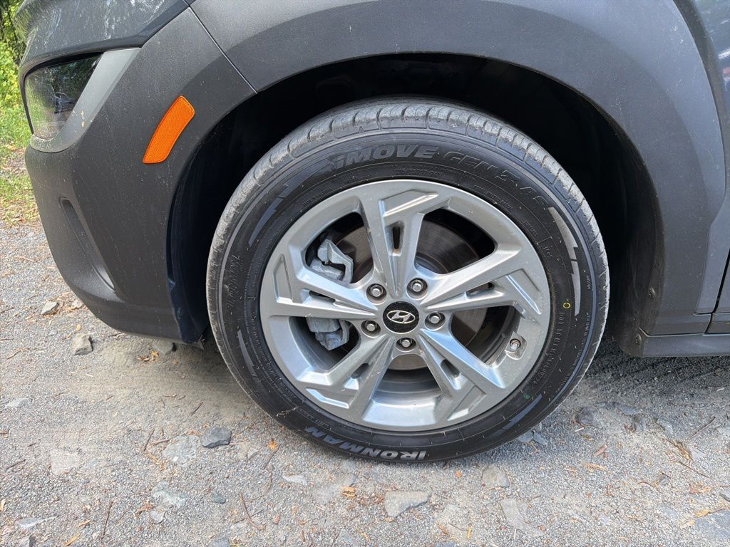 2023 Hyundai Kona SEL - Photo 6
