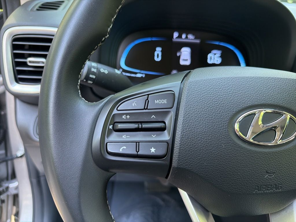 2023 Hyundai Venue SEL - Photo 20