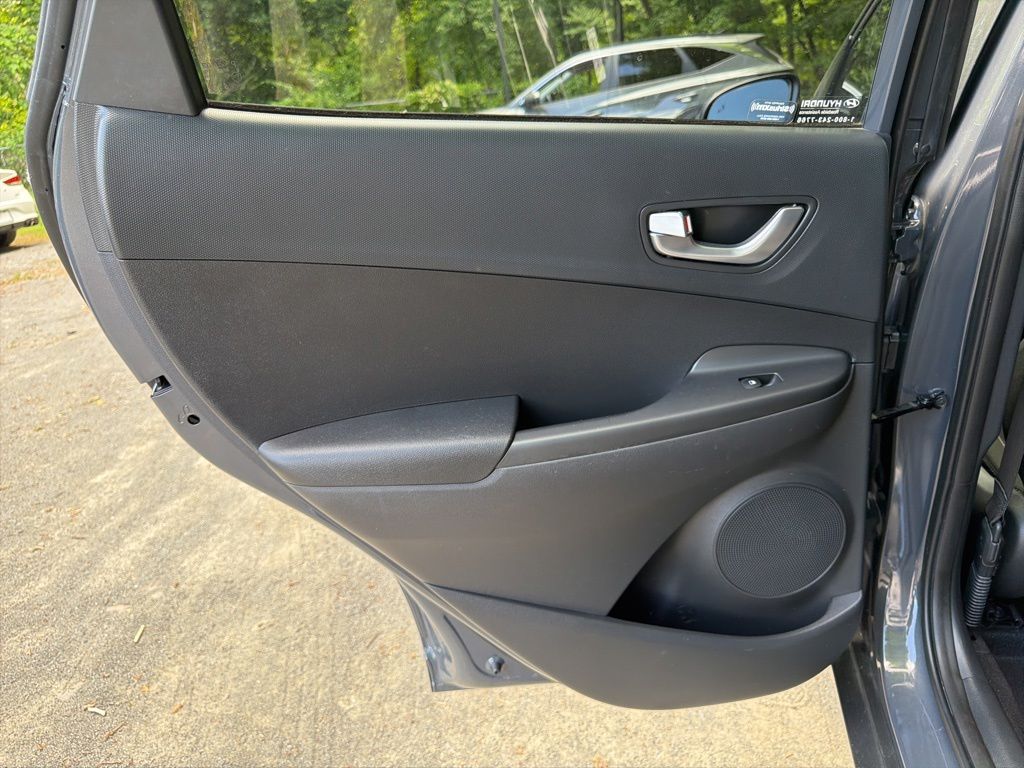 2023 Hyundai Kona SEL - Photo 15