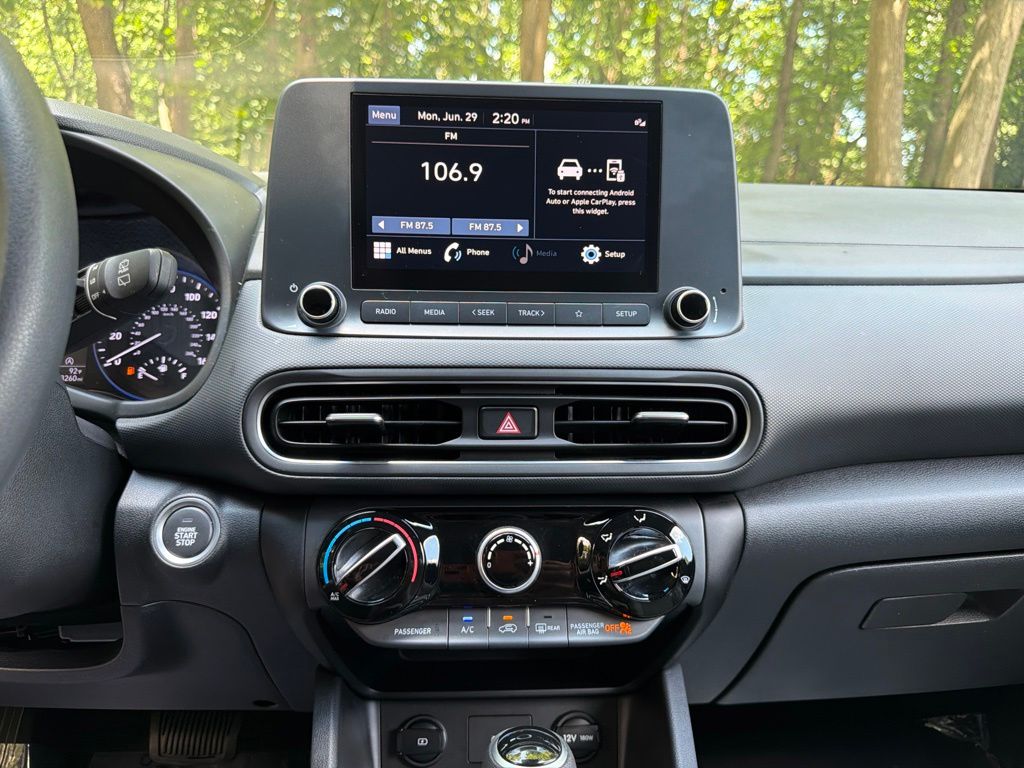 2023 Hyundai Kona SEL - Photo 24