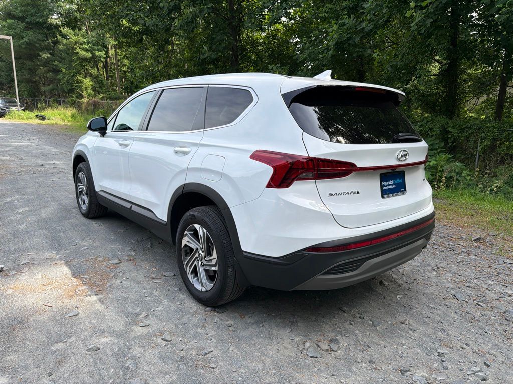 2023 Hyundai Santa Fe SE - Photo 4