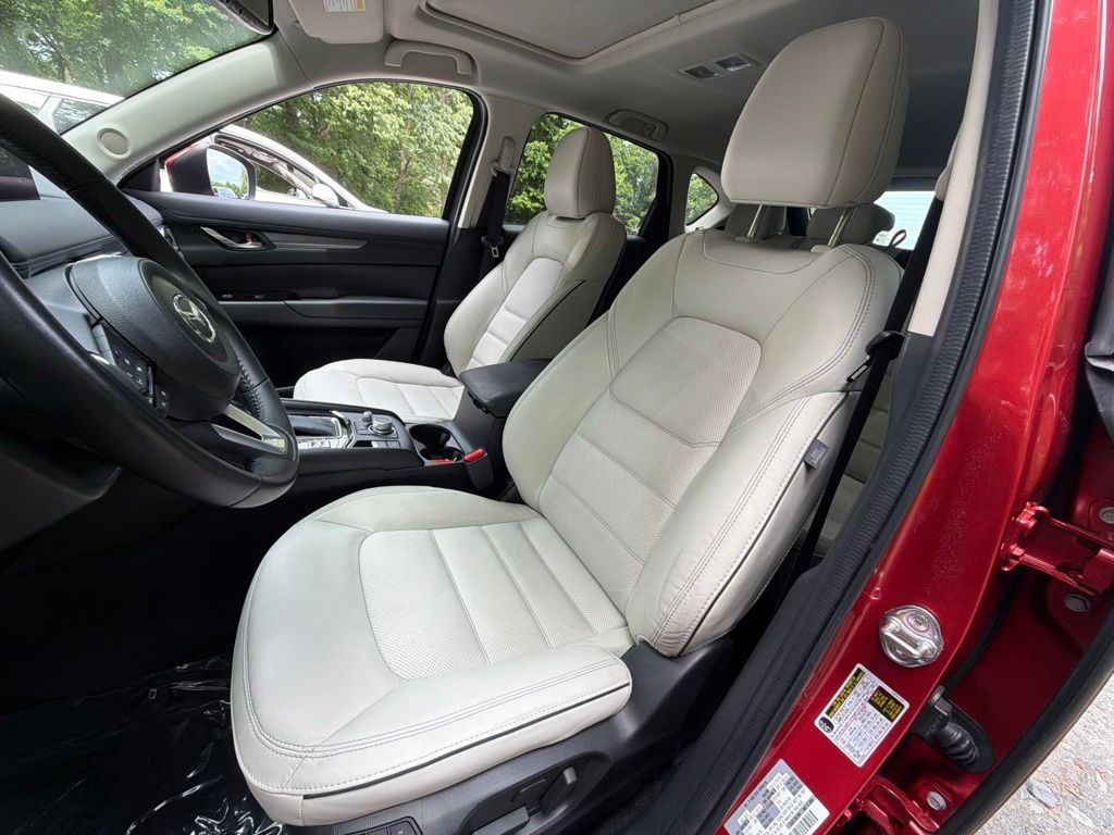 2024 Mazda CX-5 S Preferred package - Photo 17