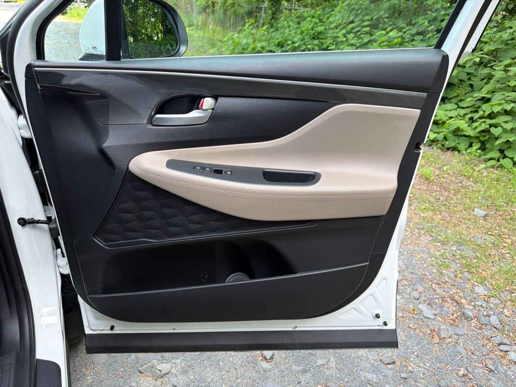 2023 Hyundai Santa Fe SE - Photo 10