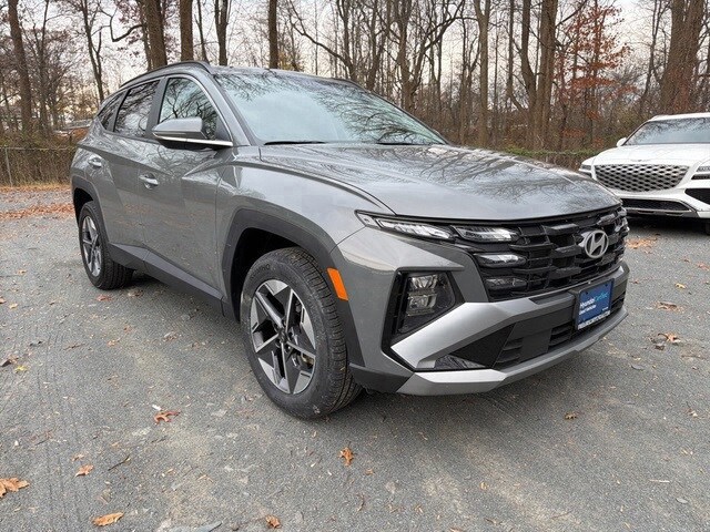 2025 Hyundai Tucson SEL Convenience photo 2