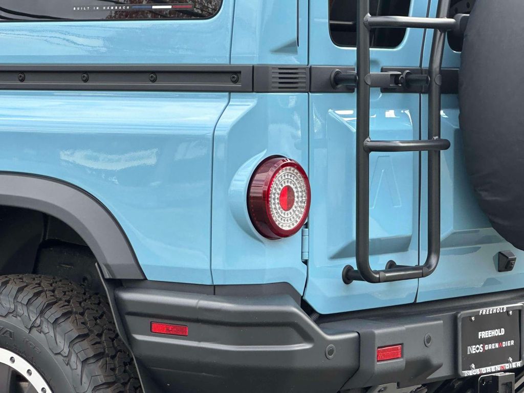 2025 INEOS Grenadier Fieldmaster Edition - Photo 10