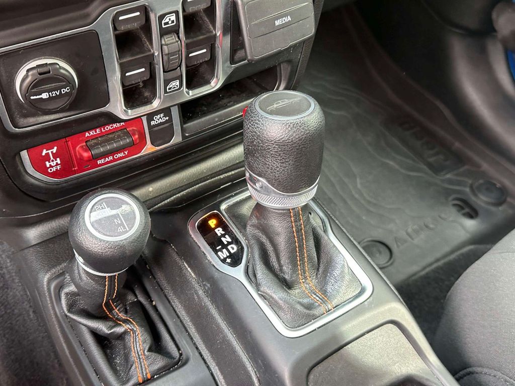2023 Jeep Gladiator Mojave - Photo 29