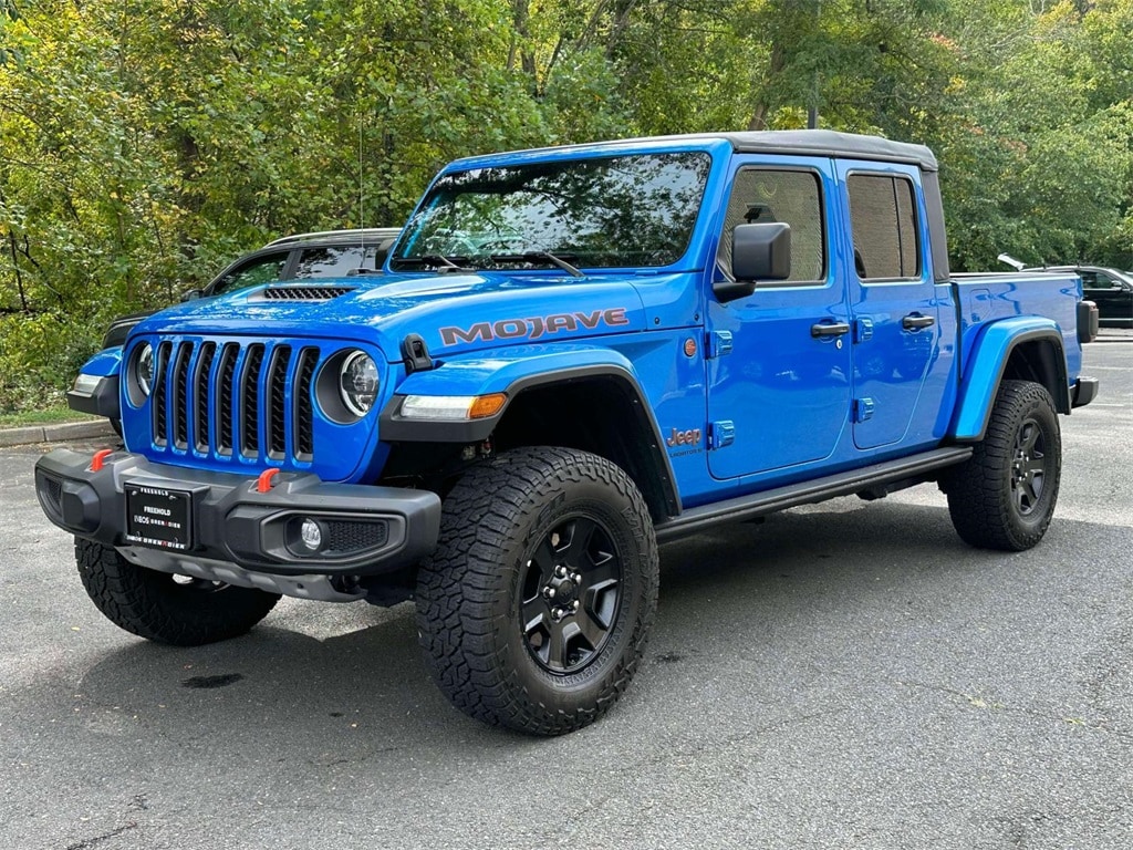 Used 2023 Jeep Gladiator Mojave Truck Crew Cab