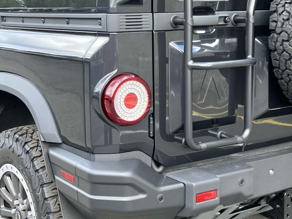 2025 INEOS Grenadier Fieldmaster Edition - Photo 9