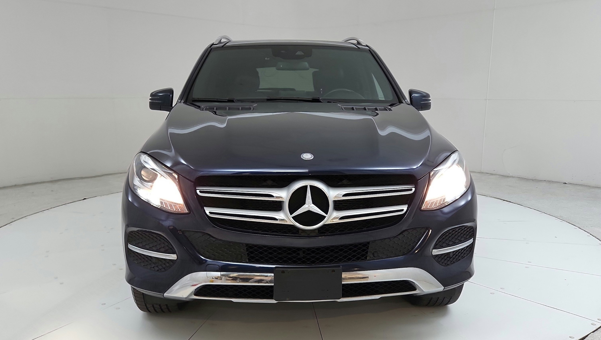 Used 2016 Mercedes-Benz GLE-Class GLE350 with VIN 4JGDA5HB9GA781120 for sale in Freehold, NJ