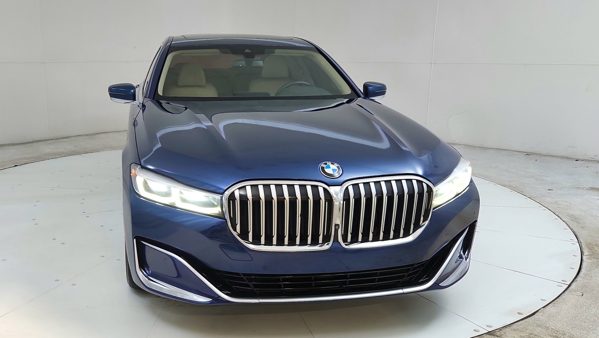 Used 2021 BMW 7 Series 740i with VIN WBA7T4C04MCG52472 for sale in Freehold, NJ