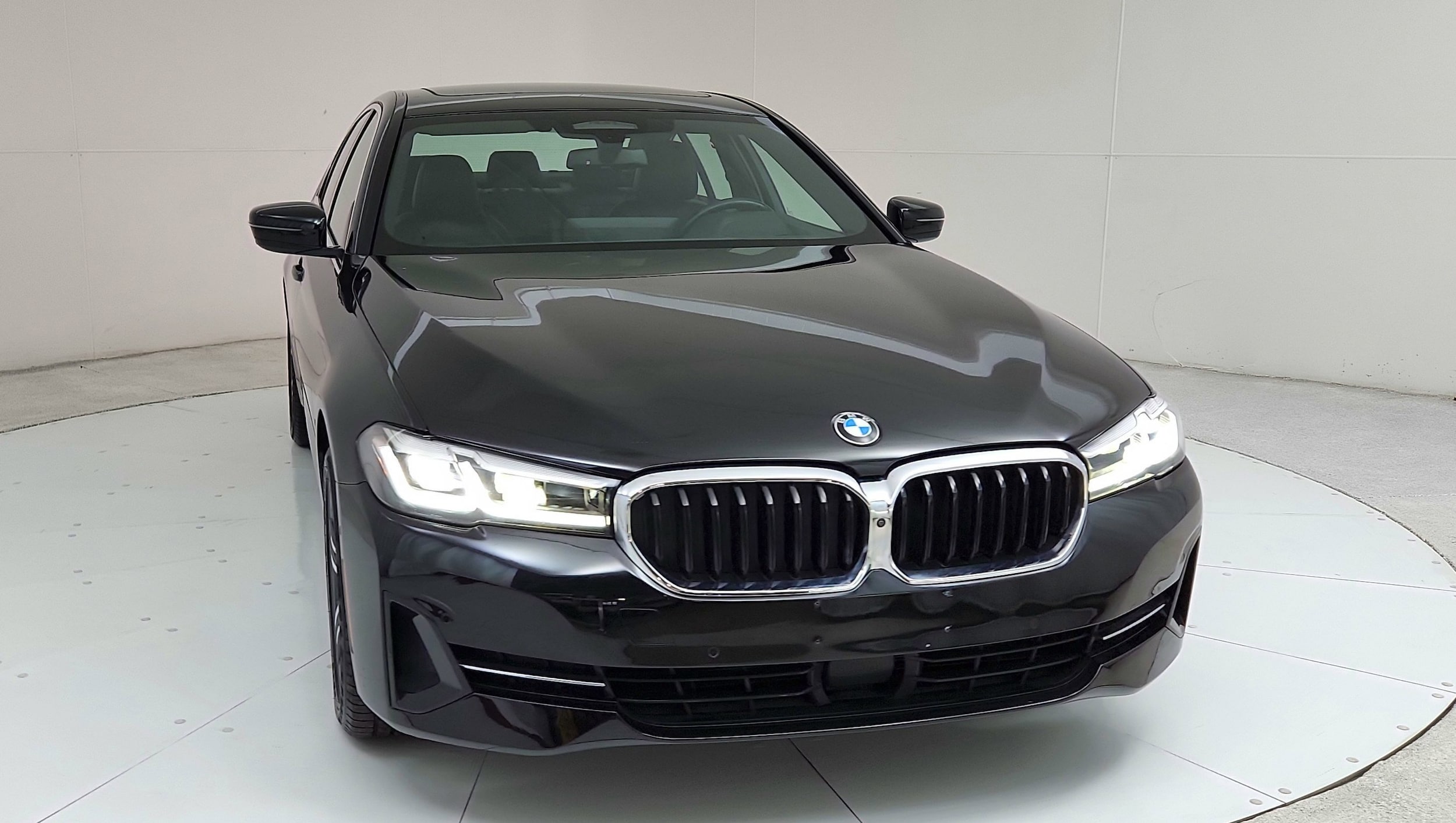 Used 2021 BMW 5 Series 530e with VIN WBA33AG06MCF94727 for sale in Freehold, NJ