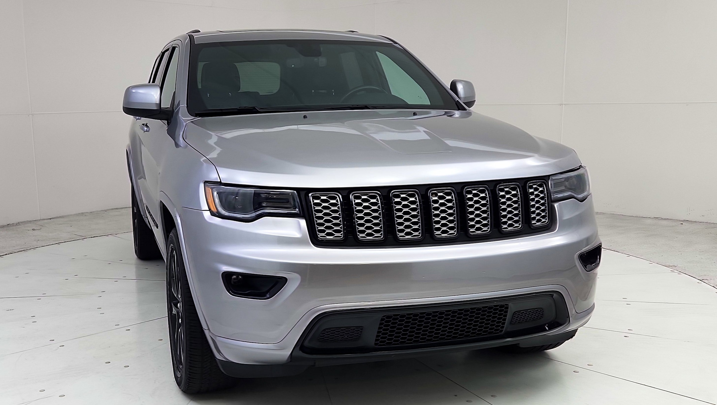 Used 2020 Jeep Grand Cherokee Altitude with VIN 1C4RJFAGXLC267104 for sale in Freehold, NJ