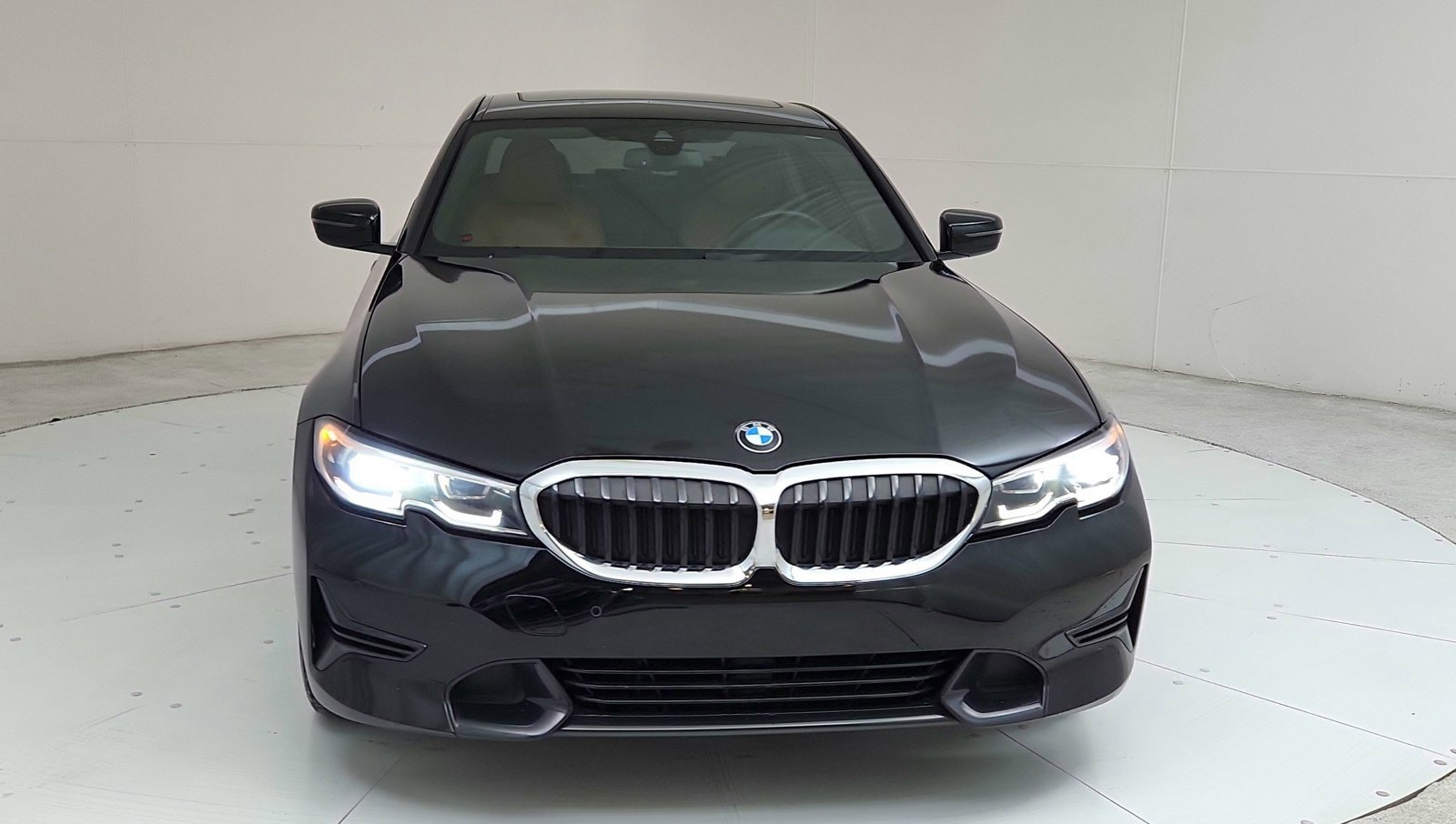 Used 2021 BMW 3 Series 330i with VIN 3MW5R1J07M8B76505 for sale in Freehold, NJ