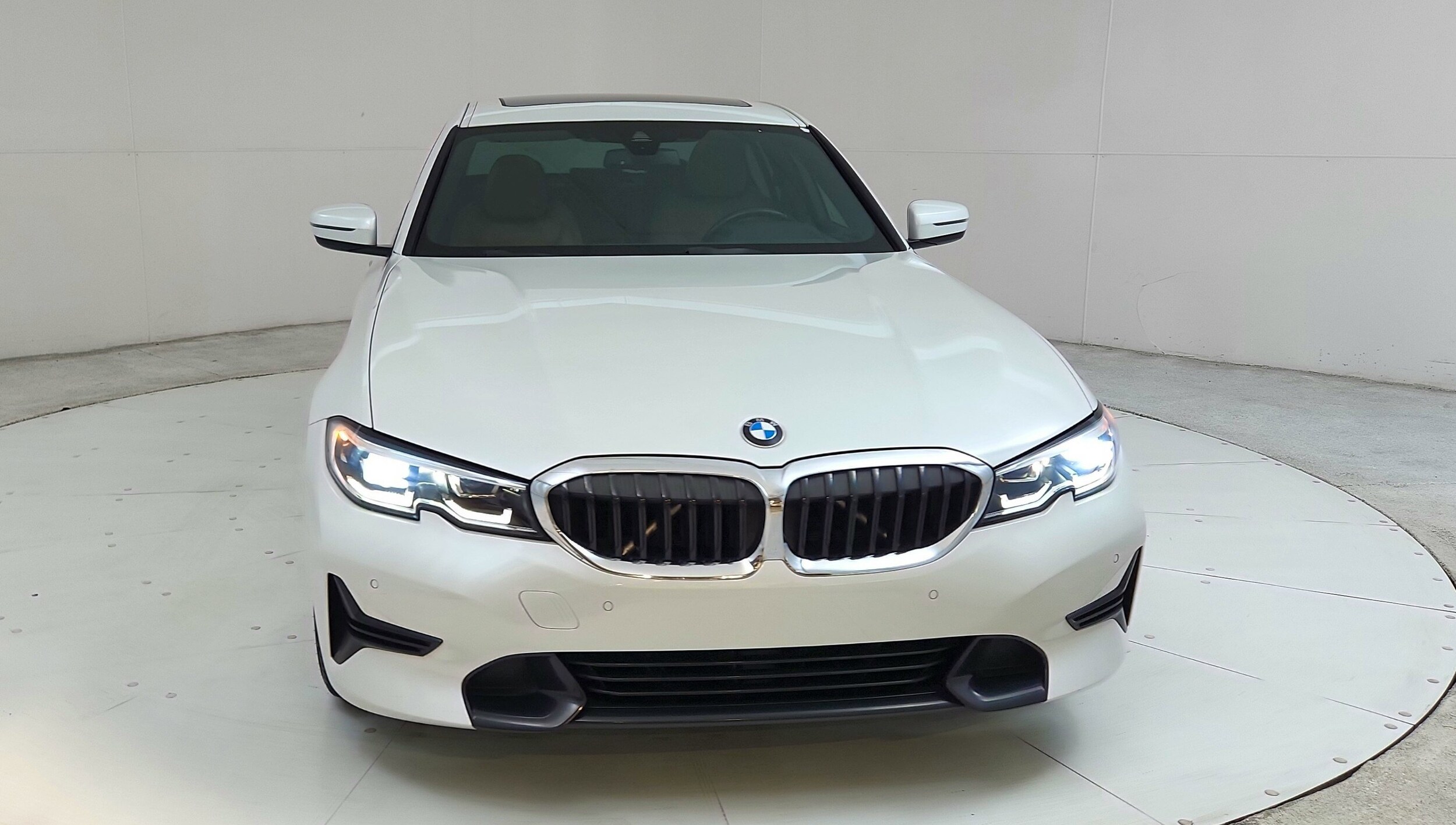 Used 2021 BMW 3 Series 330i with VIN 3MW5R1J00M8B93730 for sale in Freehold, NJ