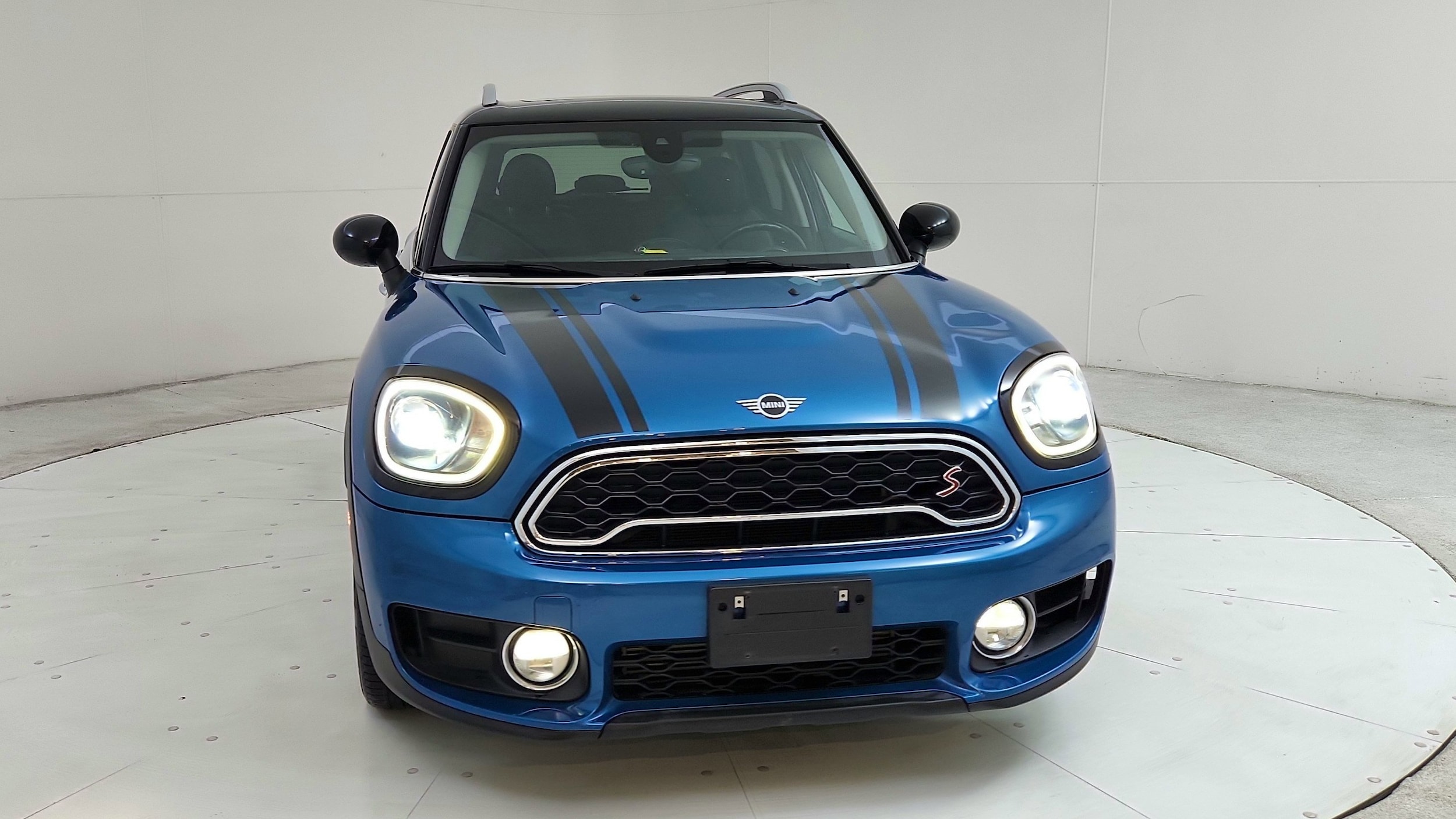 Used 2019 MINI Countryman S with VIN WMZYT3C51K3E95770 for sale in Freehold, NJ