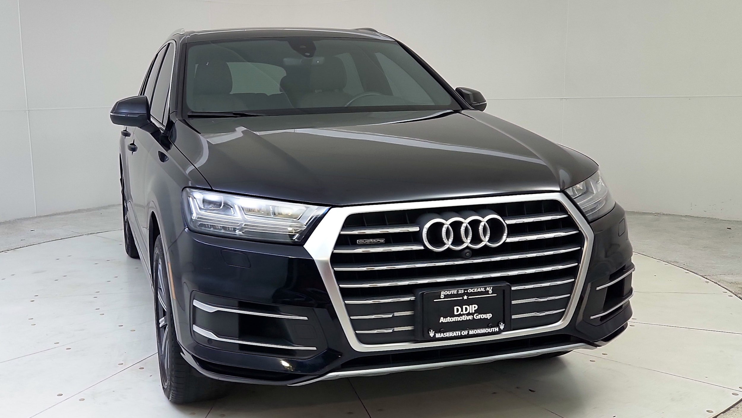 Used 2017 Audi Q7 Premium Plus with VIN WA1LAAF77HD011354 for sale in Freehold, NJ