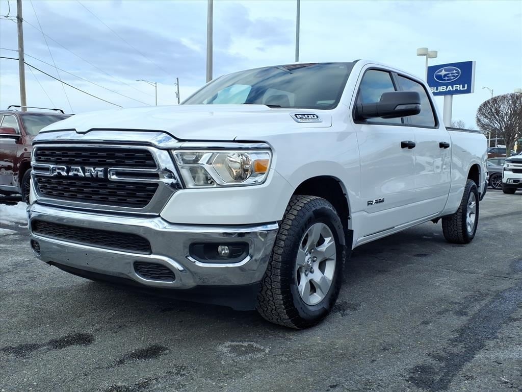 Used 2024 Ram 1500 BIG HORN CREW CAB 4X4 6'4 BED Truck Crew Cab