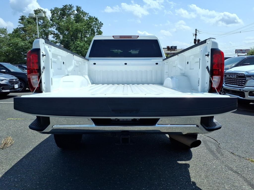 2024 GMC Sierra 3500HD Pro - Photo 16
