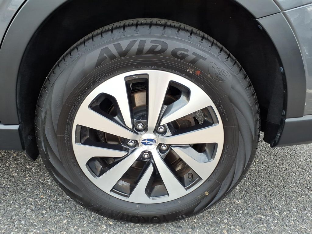 2021 Subaru Outback Premium - Photo 16