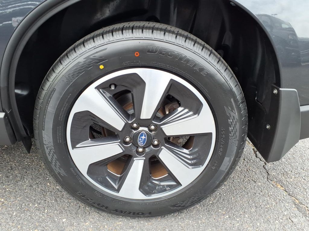 2018 Subaru Forester Premium - Photo 18
