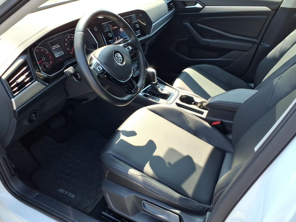 2019 Volkswagen Jetta SE - Photo 12