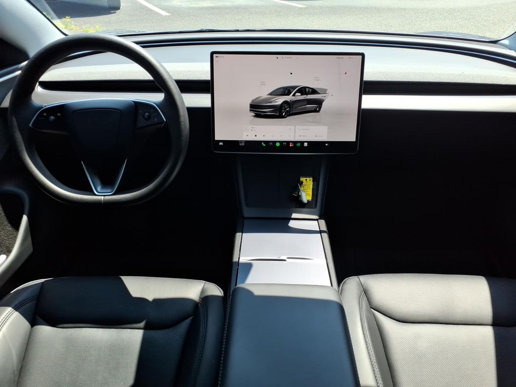 2025 Tesla Model 3 Long Range - Photo 13