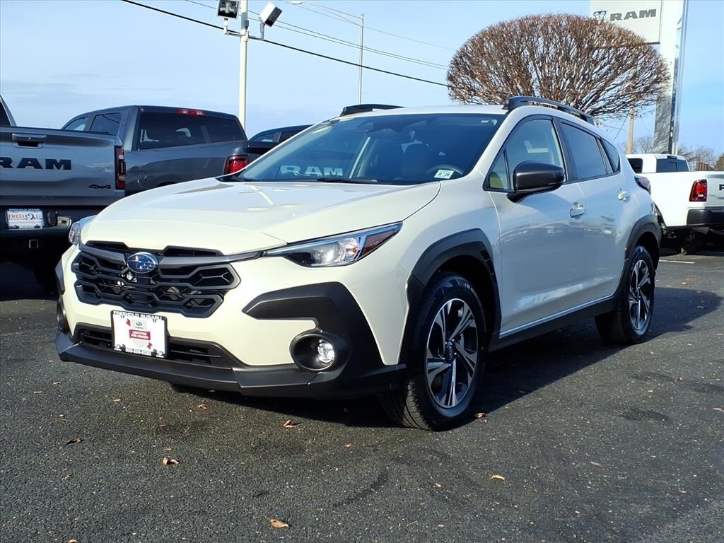Used 2024 Subaru Crosstrek PREMIUM BLIND SPOT POWER SEAT MOONROOF SUV