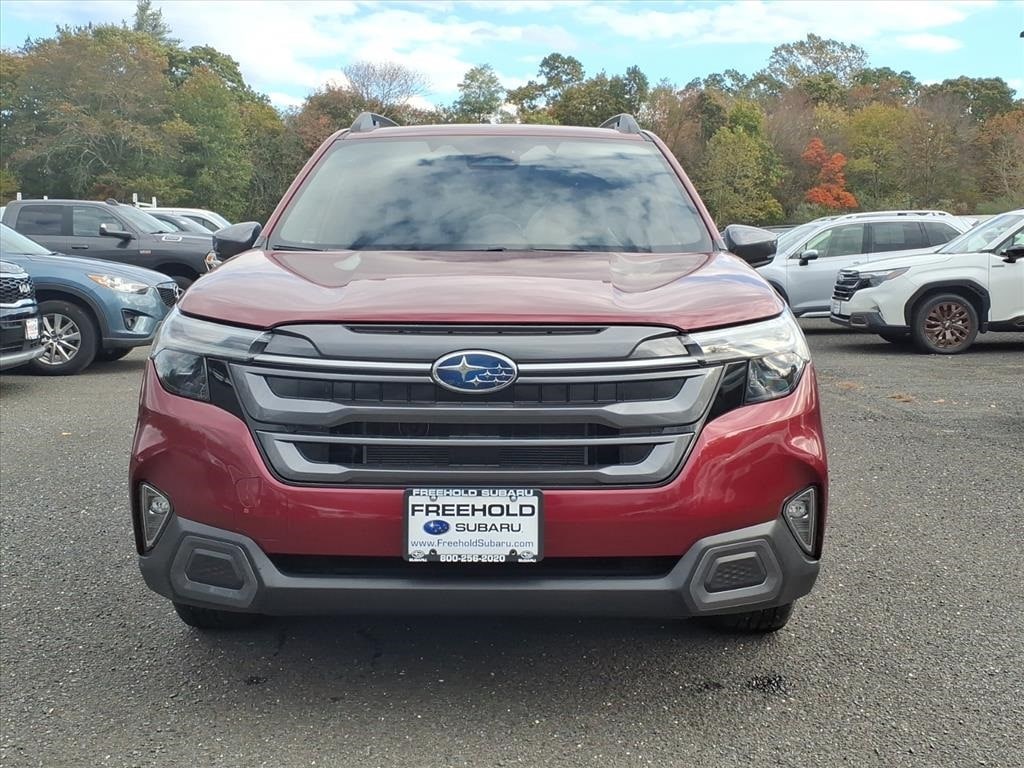 New 2025 Subaru Forester Hybrid LIMITED SUV