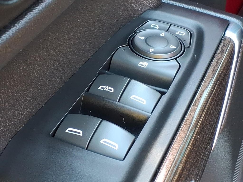 2020 Chevrolet Silverado 1500 LT - Photo 12