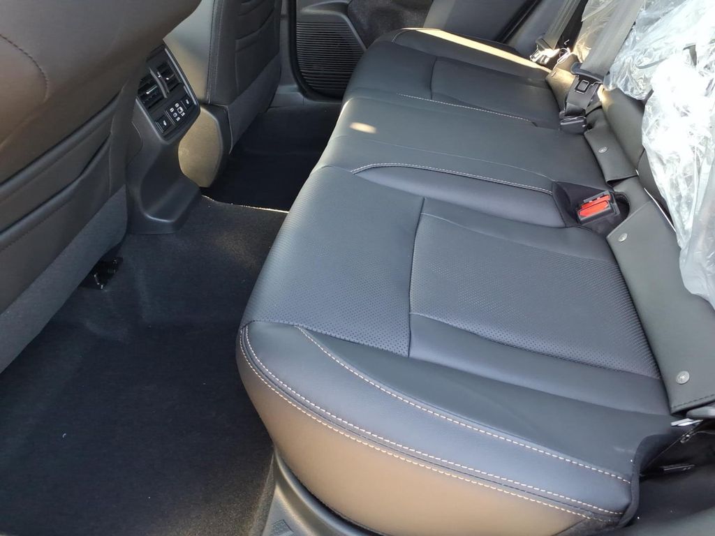 2026 Subaru Outback Limited - Photo 12