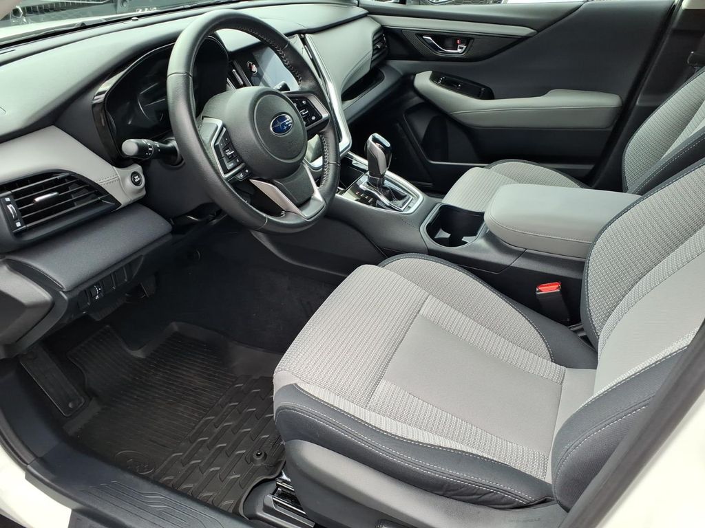 2021 Subaru Outback Premium - Photo 13