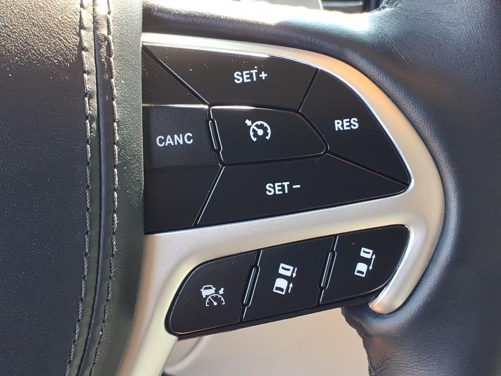 2021 Jeep Grand Cherokee Summit - Photo 12