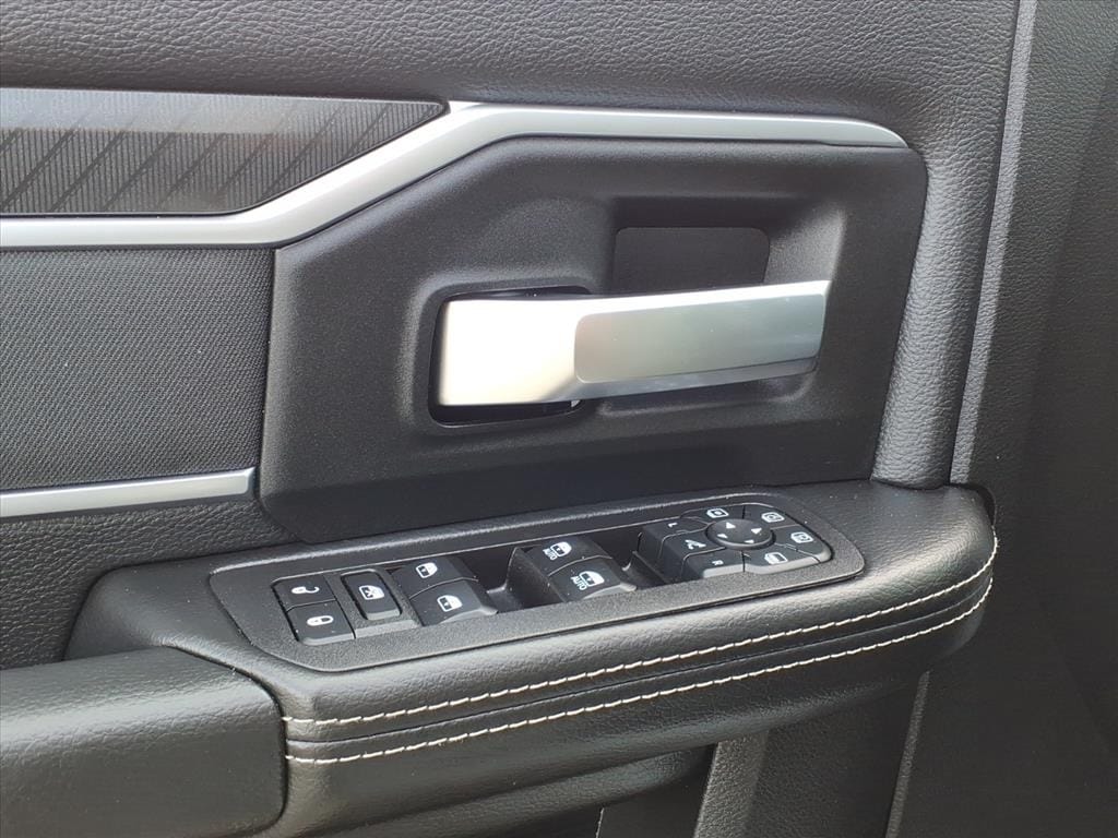 Used 2025 Ram 2500 NIGHT EDITION BIG HORN CREW CAB 4X4 6'4 BED Truck Crew Cab