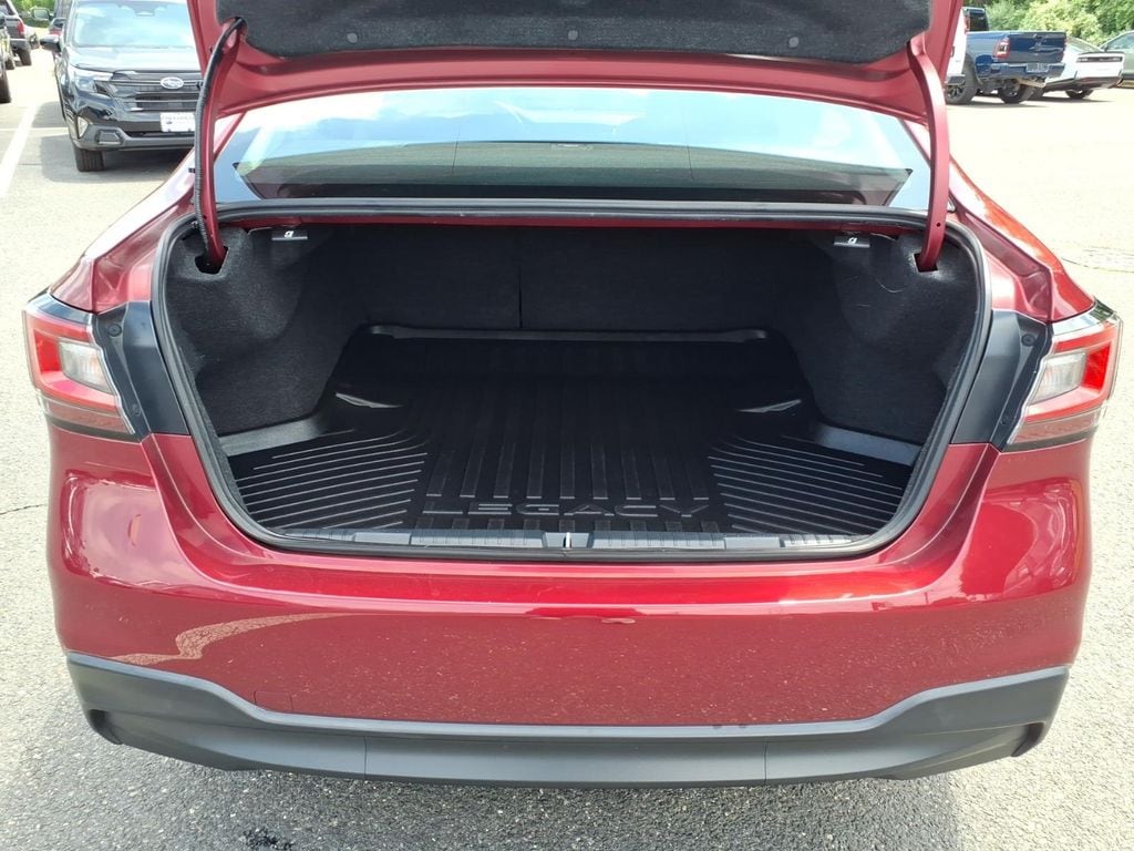 2024 Subaru Legacy Premium - Photo 17