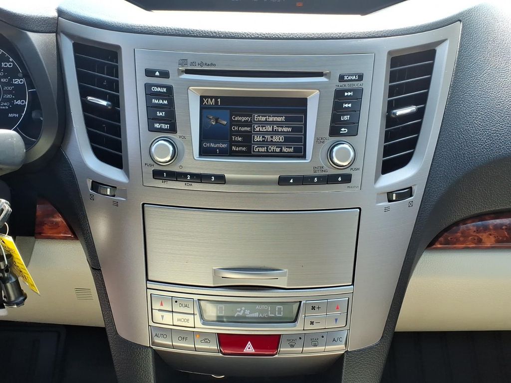 2012 Subaru Outback Limited - Photo 7