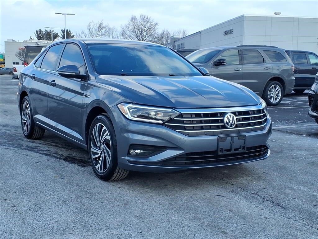 Used 2021 Volkswagen Jetta SEL PREMIUM Sedan