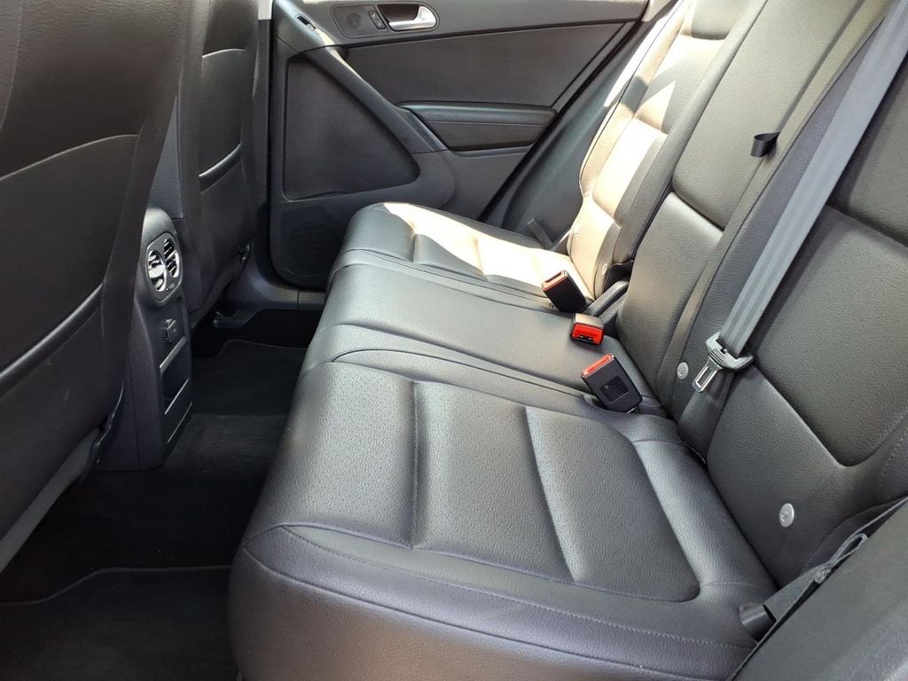 2016 Volkswagen Tiguan S - Photo 14