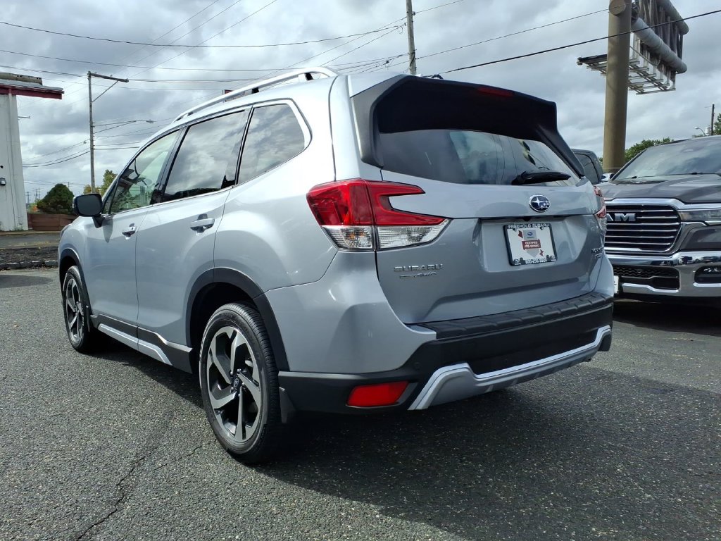 2023 Subaru Forester Touring - Photo 25