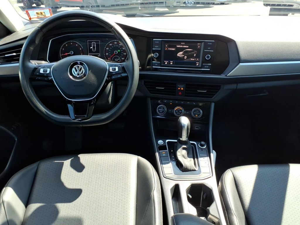 2019 Volkswagen Jetta SE - Photo 14