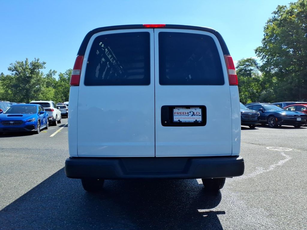 2014 GMC Savana Cargo Work Van - Photo 16