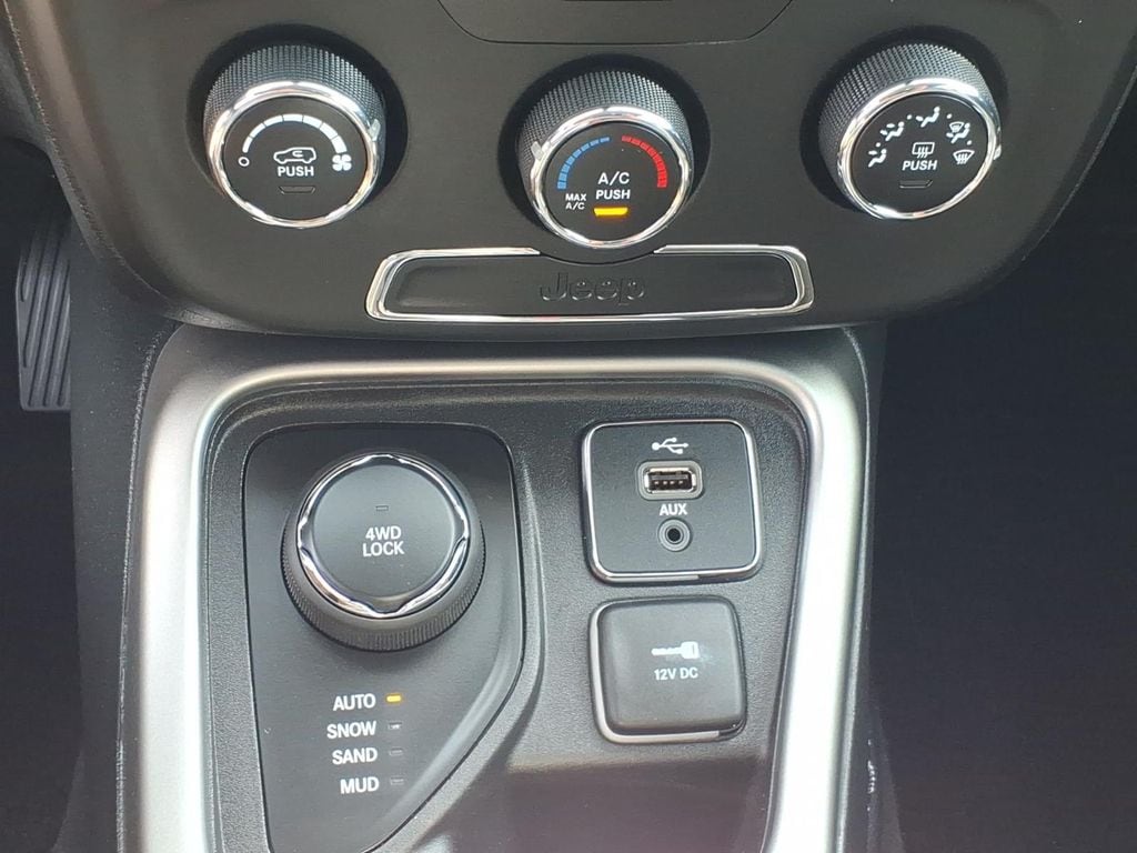2018 Jeep Compass Latitude - Photo 7