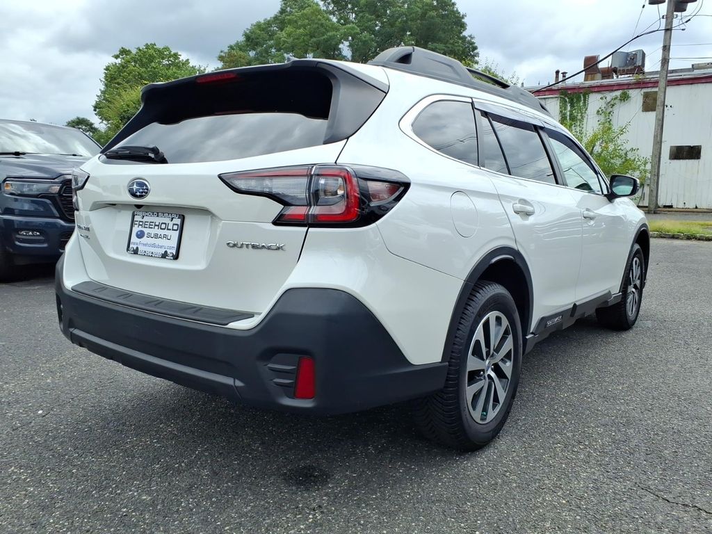 2021 Subaru Outback Premium - Photo 18