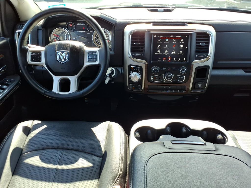 2018 RAM Ram 1500 Pickup Laramie - Photo 15
