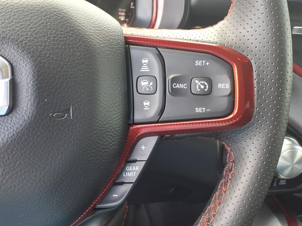 2025 RAM Ram 1500 Pickup Rebel - Photo 10